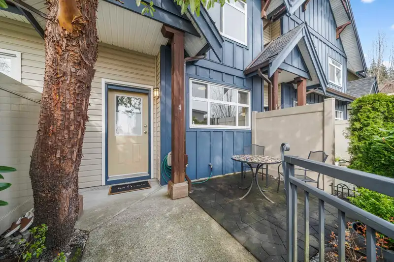 4 50 PANORAMA PLACE - photo 1 of 31