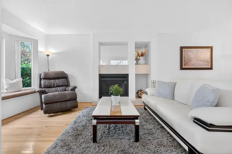 1189 DURANT DRIVE - photo 4 of 40