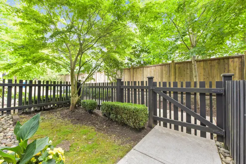 31 16337 23A AVENUE - photo 2 of 25