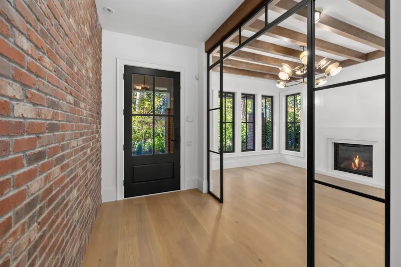 2422 CHRISTOPHERSON ROAD - photo 3 of 25