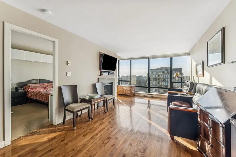 1707 6233 KATSURA STREET - photo 3 of 25