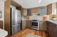203 2090 ARGYLE AVENUE - thumbnail 13