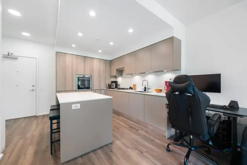 202 3809 EVERGREEN PLACE - photo 4 of 24