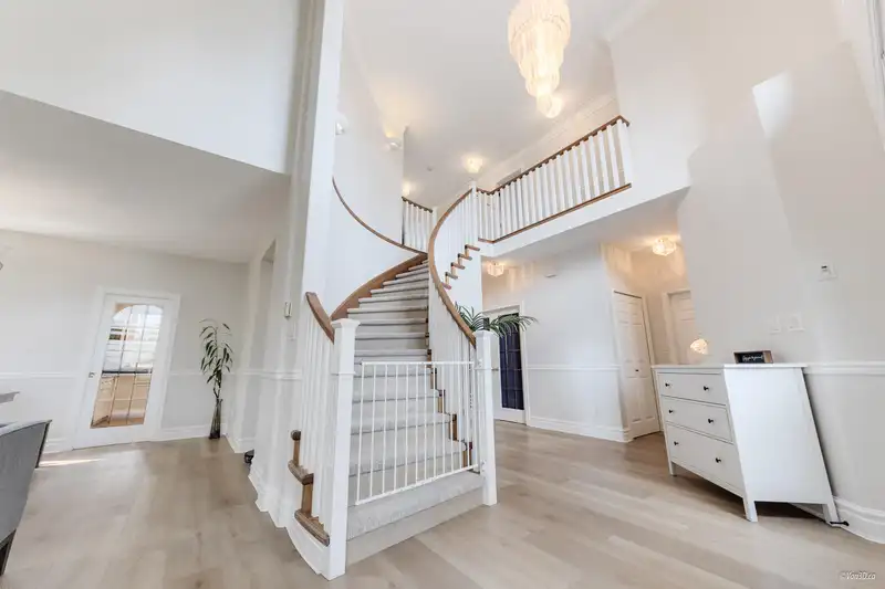 34758 PAKENHAM PLACE - photo 3 of 40