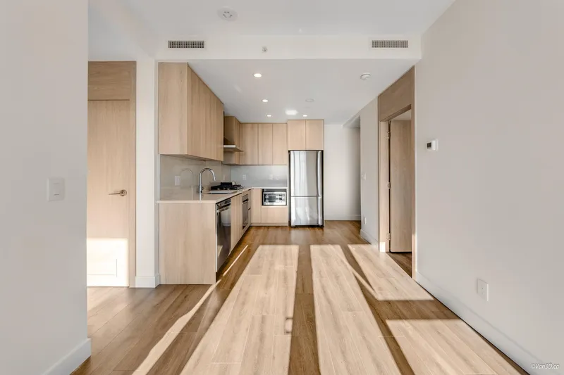 2805 10750 135A STREET - photo 4 of 25