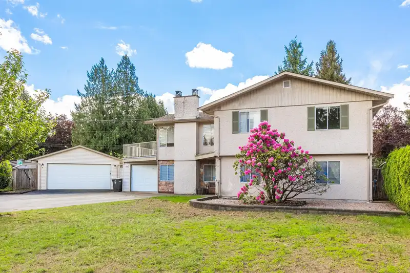 20554 43A AVENUE - photo 1 of 36