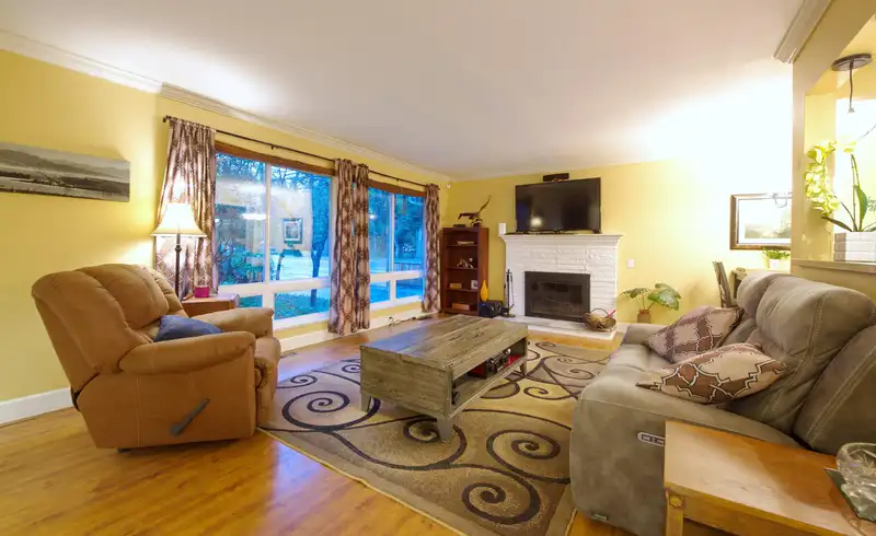 23209 BIRCH AVENUE - photo 3 of 24