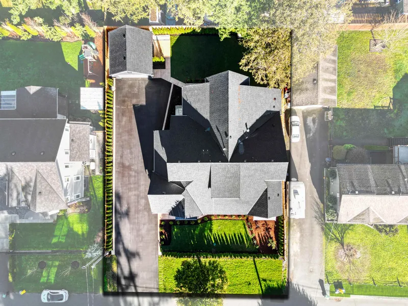 19843 37A AVENUE - photo 3 of 25