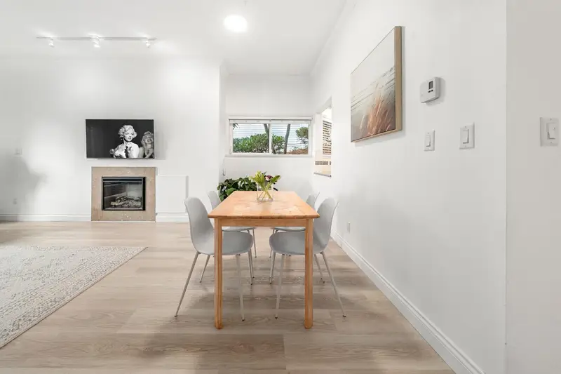 101 2408 HAYWOOD AVENUE - photo 3 of 25