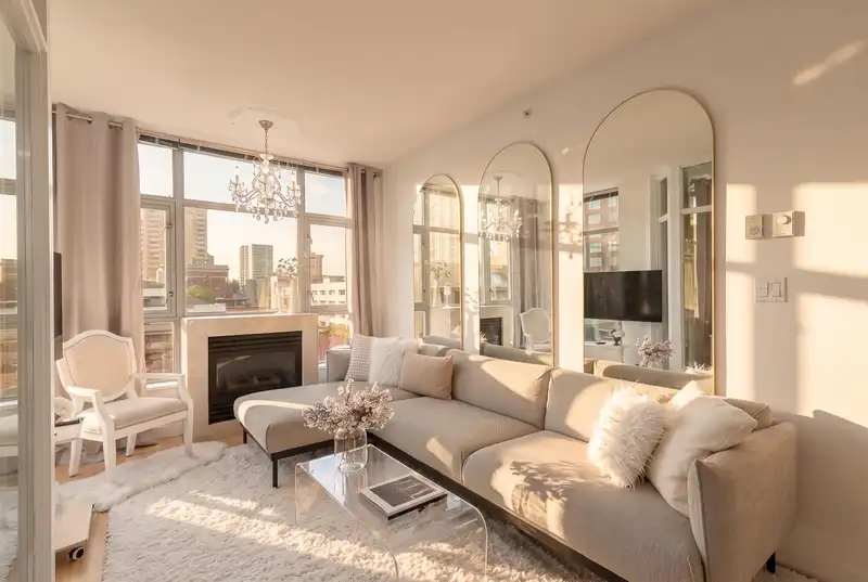 707 1050 SMITHE STREET - photo 2 of 29