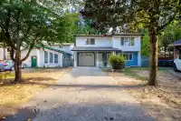 6738 128B STREET - thumbnail 1