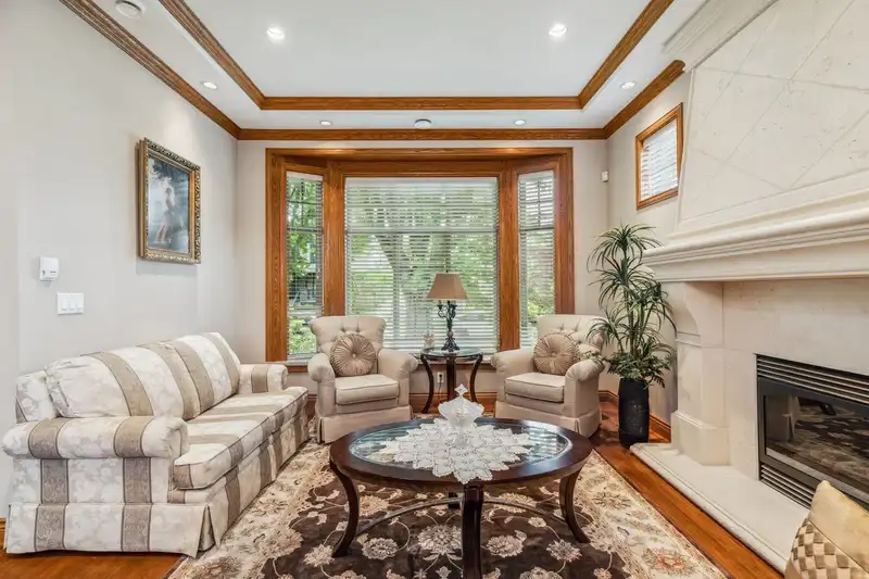 2806 W 12TH AVENUE - photo 3 of 39