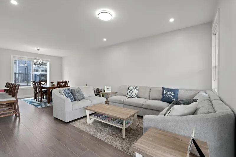 18 7410 194 STREET - photo 4 of 25