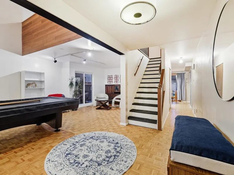 4288 CANDLEWOOD DRIVE - photo 2 of 22