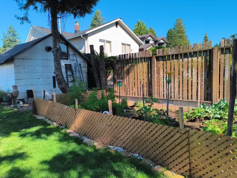 220 DEVOY STREET - photo 4 of 13