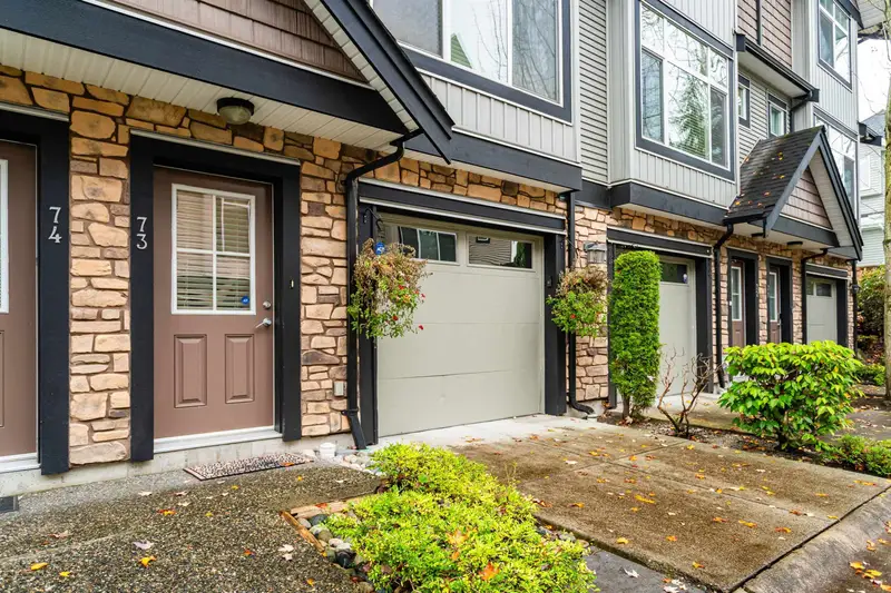 73 6299 144 STREET - photo 3 of 25