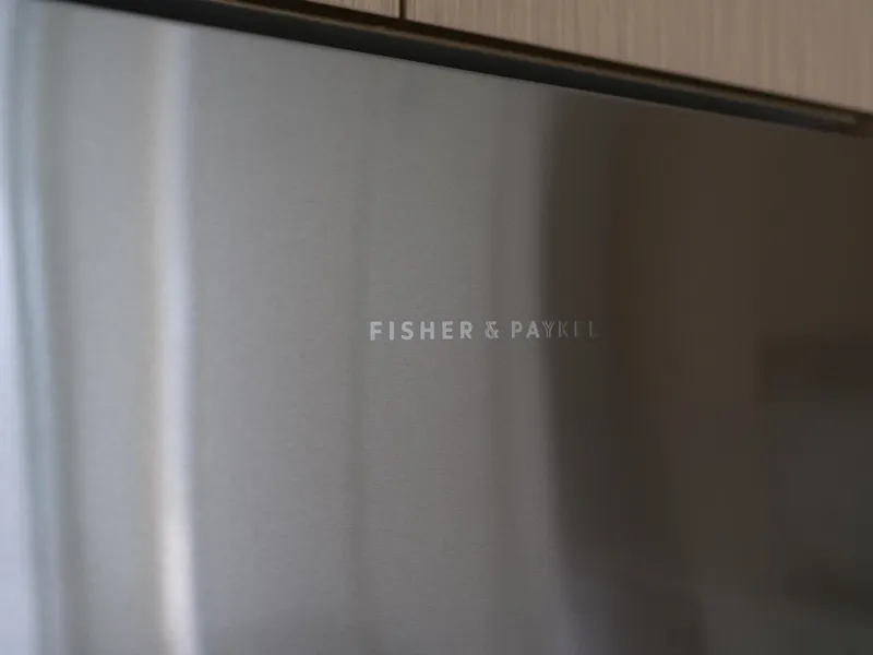 2207 699 WHITING WAY - photo 4 of 12