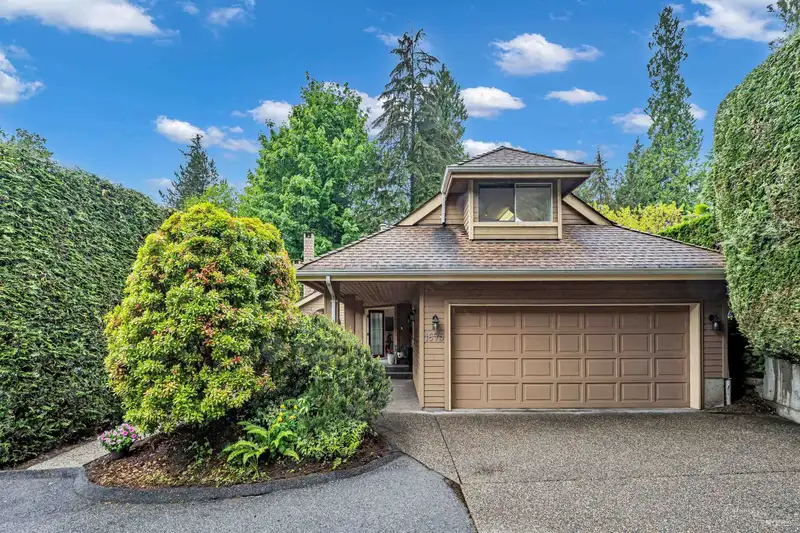 1675 LAWSON AVENUE - photo 3 of 40