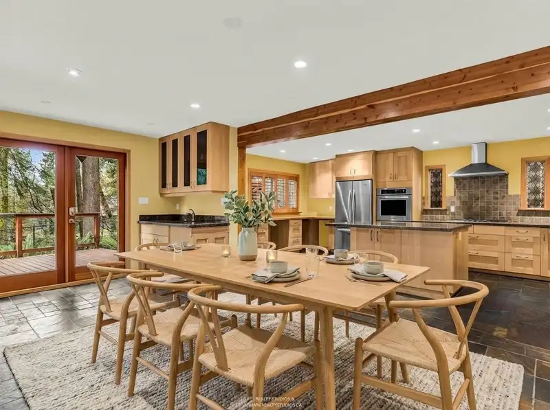 3859 CALDER AVENUE - photo 3 of 40