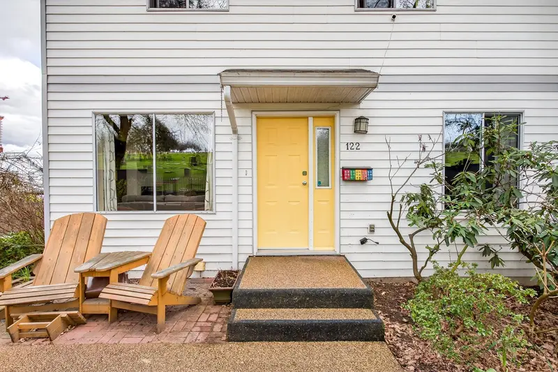 122 MINER STREET - photo 3 of 25