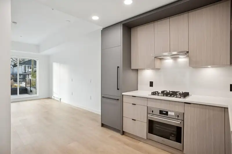 104 2268 E BROADWAY STREET - photo 2 of 25