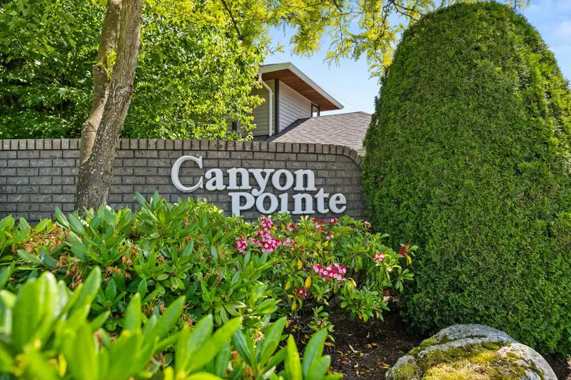 106 11266 72 AVENUE - photo 1 of 32