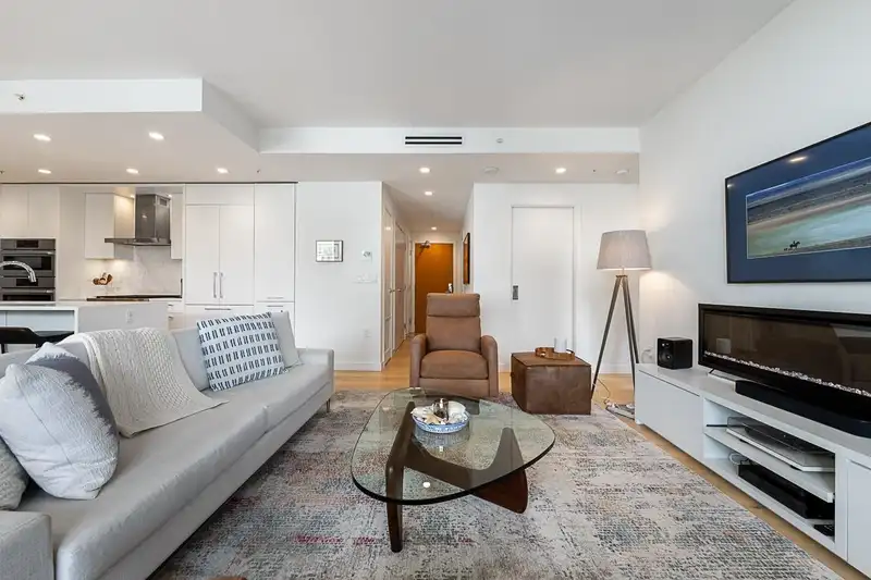 507 1439 GEORGE STREET - photo 3 of 26
