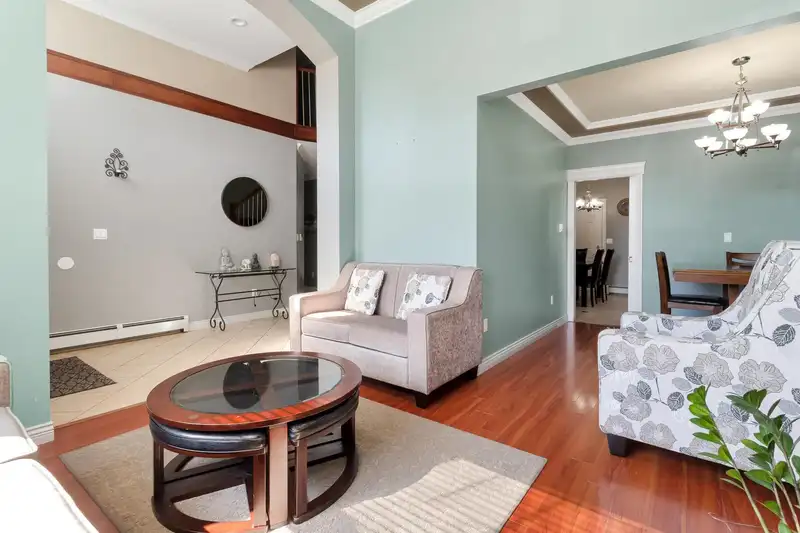 14697 79 AVENUE - photo 2 of 26