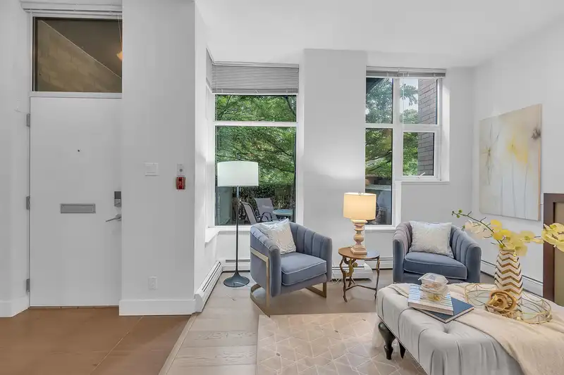 164 W 13TH STREET - photo 4 of 38