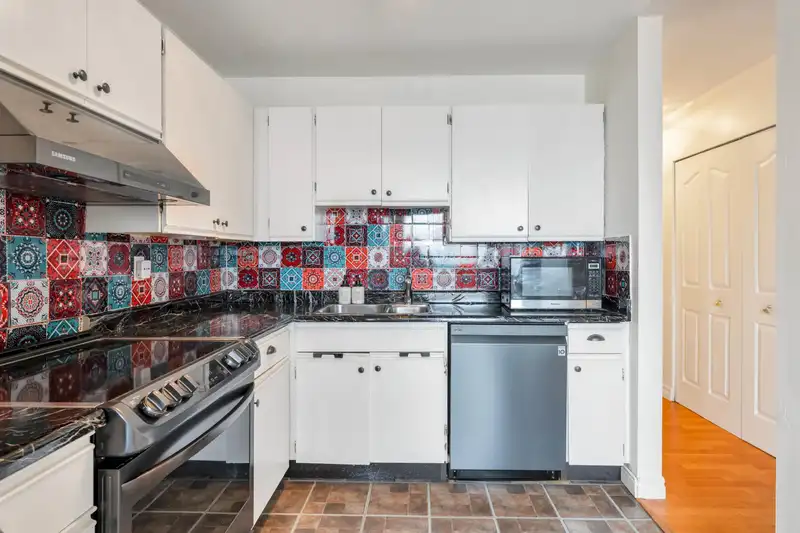 204 1195 PIPELINE ROAD - photo 4 of 18