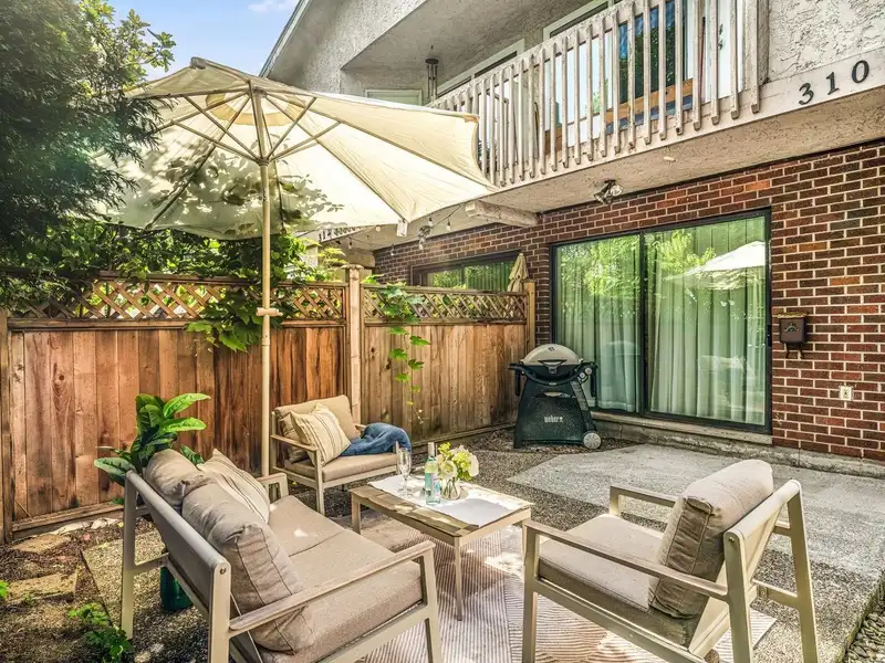 310 E 16TH AVENUE - photo 4 of 36