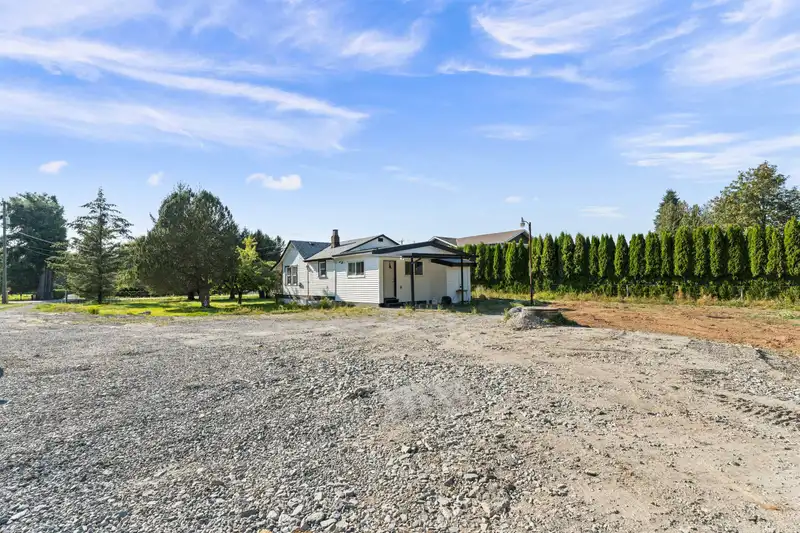 4216 240 STREET - photo 4 of 34