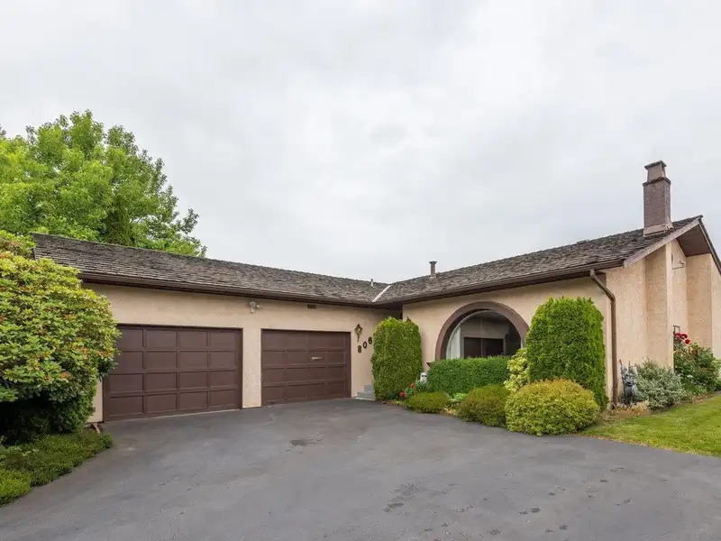 8064 IVY COURT - photo 1 of 40