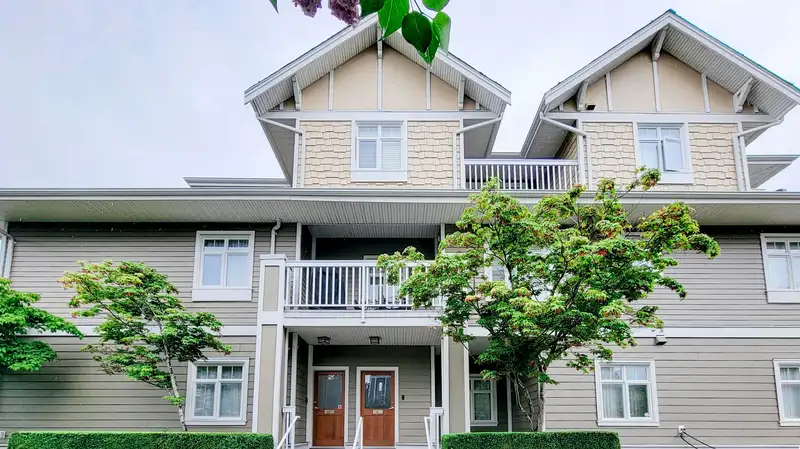 74 7388 MACPHERSON AVENUE - photo 1 of 21