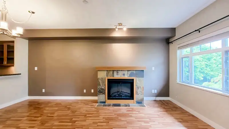 74 7388 MACPHERSON AVENUE - photo 3 of 21