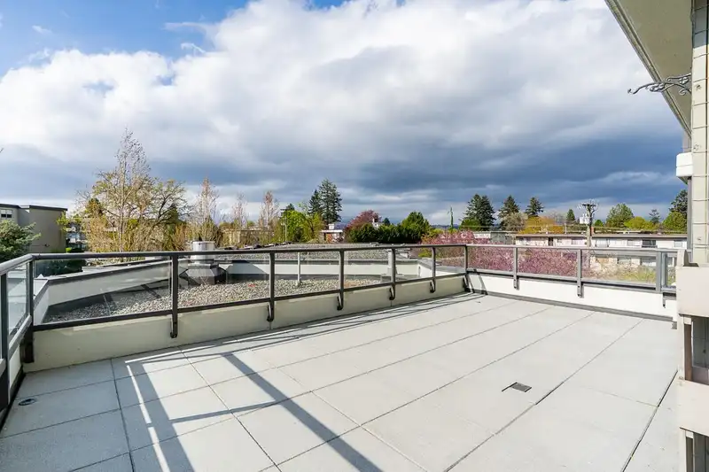 508 7325 ARCOLA STREET - photo 1 of 40