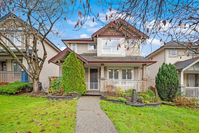 5742 148 STREET - photo 2 of 25