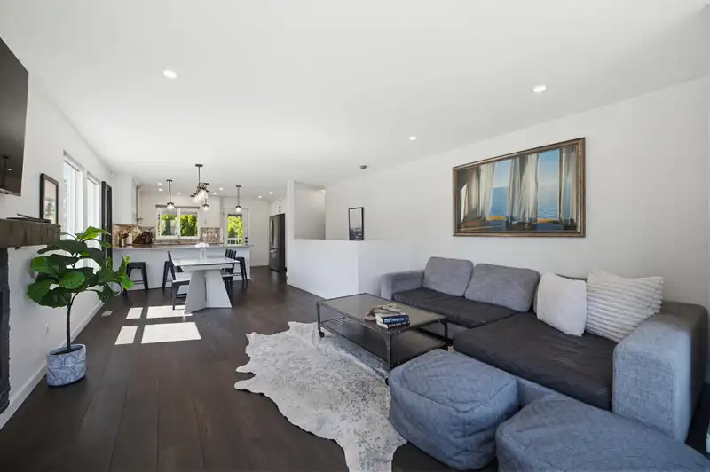 12477 230 STREET - photo 3 of 40