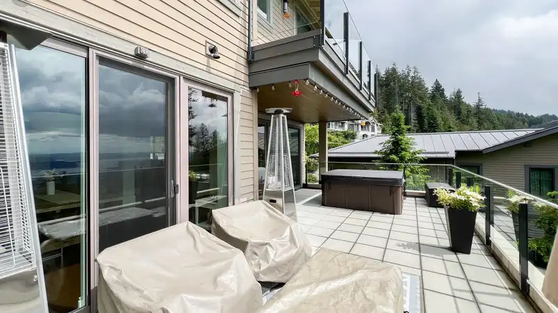 3052 CHIPPENDALE ROAD - photo 4 of 40