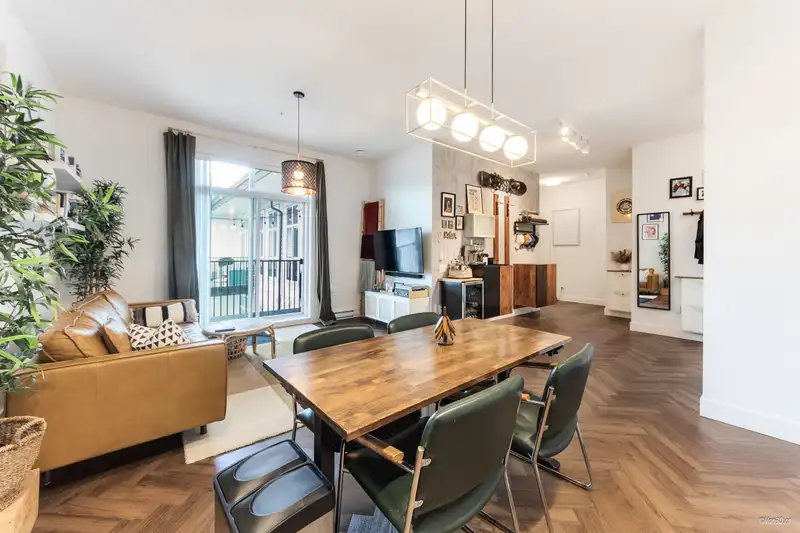 420 13933 105 BOULEVARD - photo 1 of 20