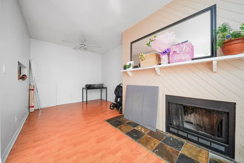 5146 HASTINGS STREET - photo 2 of 17
