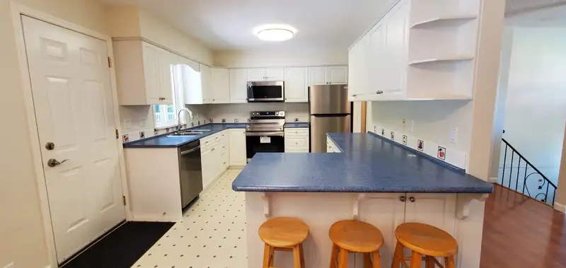 2476 ALADDIN CRESCENT - photo 3 of 32