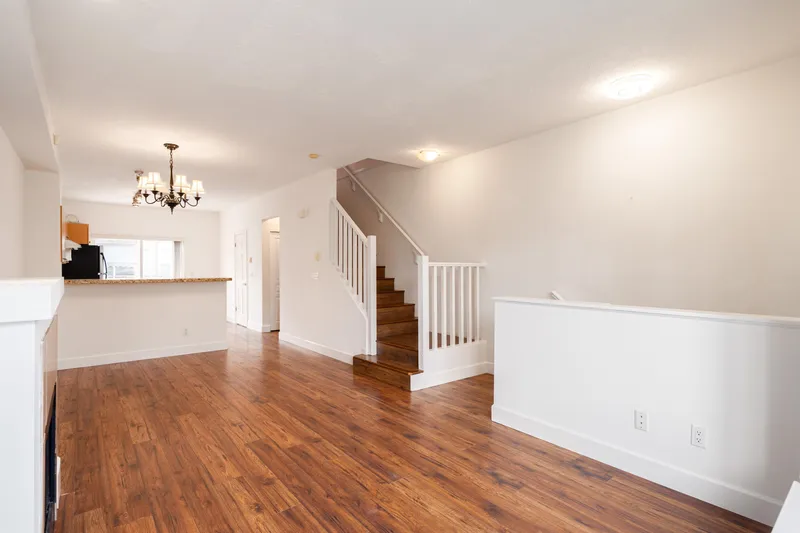 15 7331 HEATHER STREET - photo 4 of 25