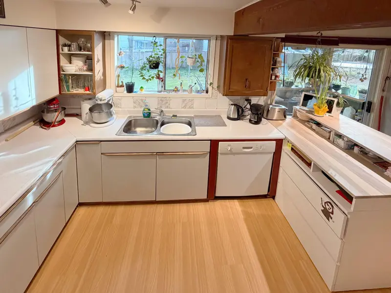 760 COVINA COURT - photo 4 of 21