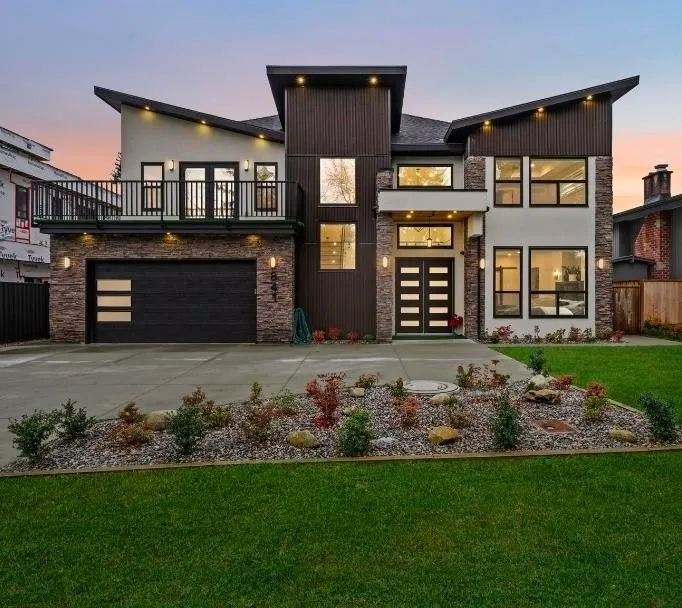 841 RONDEAU STREET - photo 1 of 25