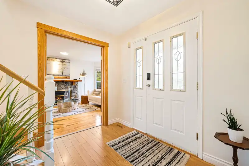 15480 112A AVENUE - photo 4 of 39