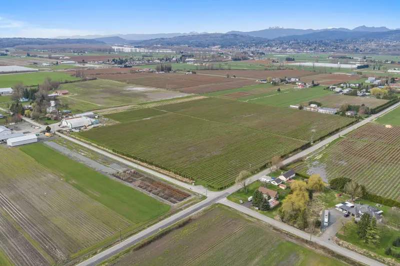 34211 HALLERT ROAD - photo 2 of 24