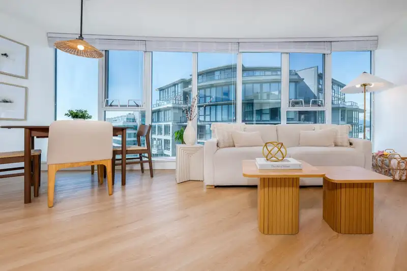 1712 8033 SABA ROAD - photo 1 of 22