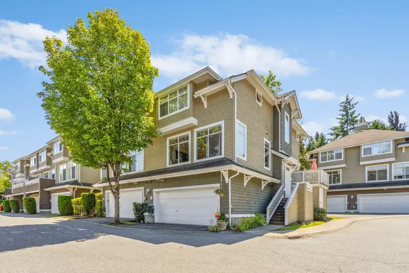 19 5240 OAKMOUNT CRESCENT - photo 1 of 35