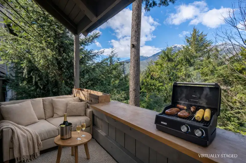 32 2301 WHISTLER ROAD - photo 4 of 22